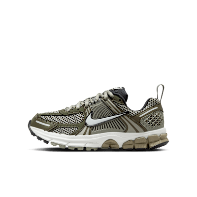 Nike Vomero 5 Big Kids' Shoes. Nike.com Nike Vomero 5 Big Kids' Shoes. Nike.com